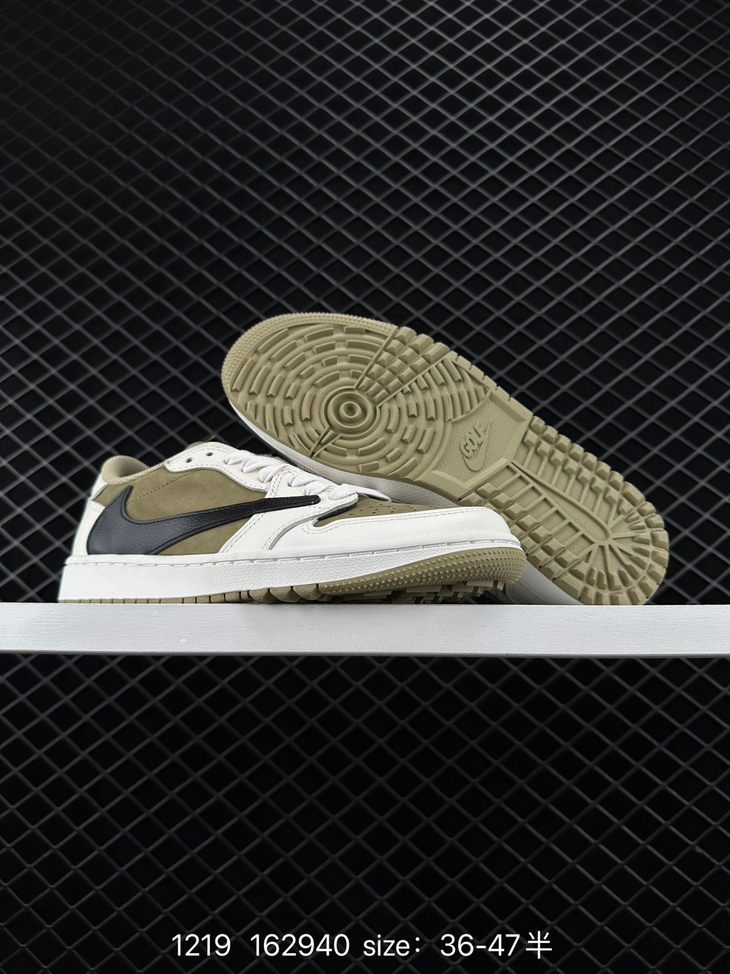 fragment design x Travis Scott x Nike Air Jordan 1 Low OG SP”Black/Green Toe“